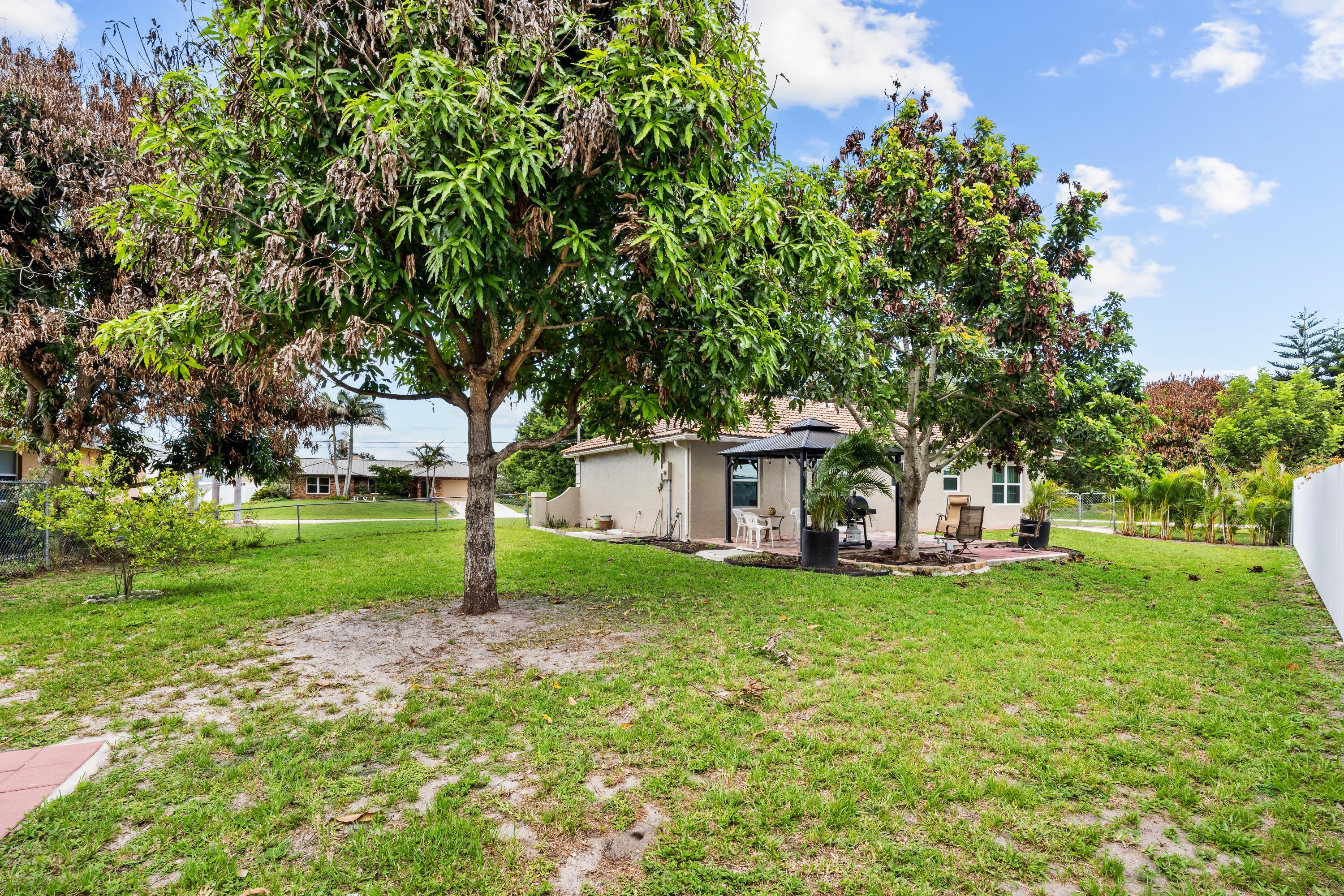 PORT ST LUCIE SECTION 41 - Residential Lease