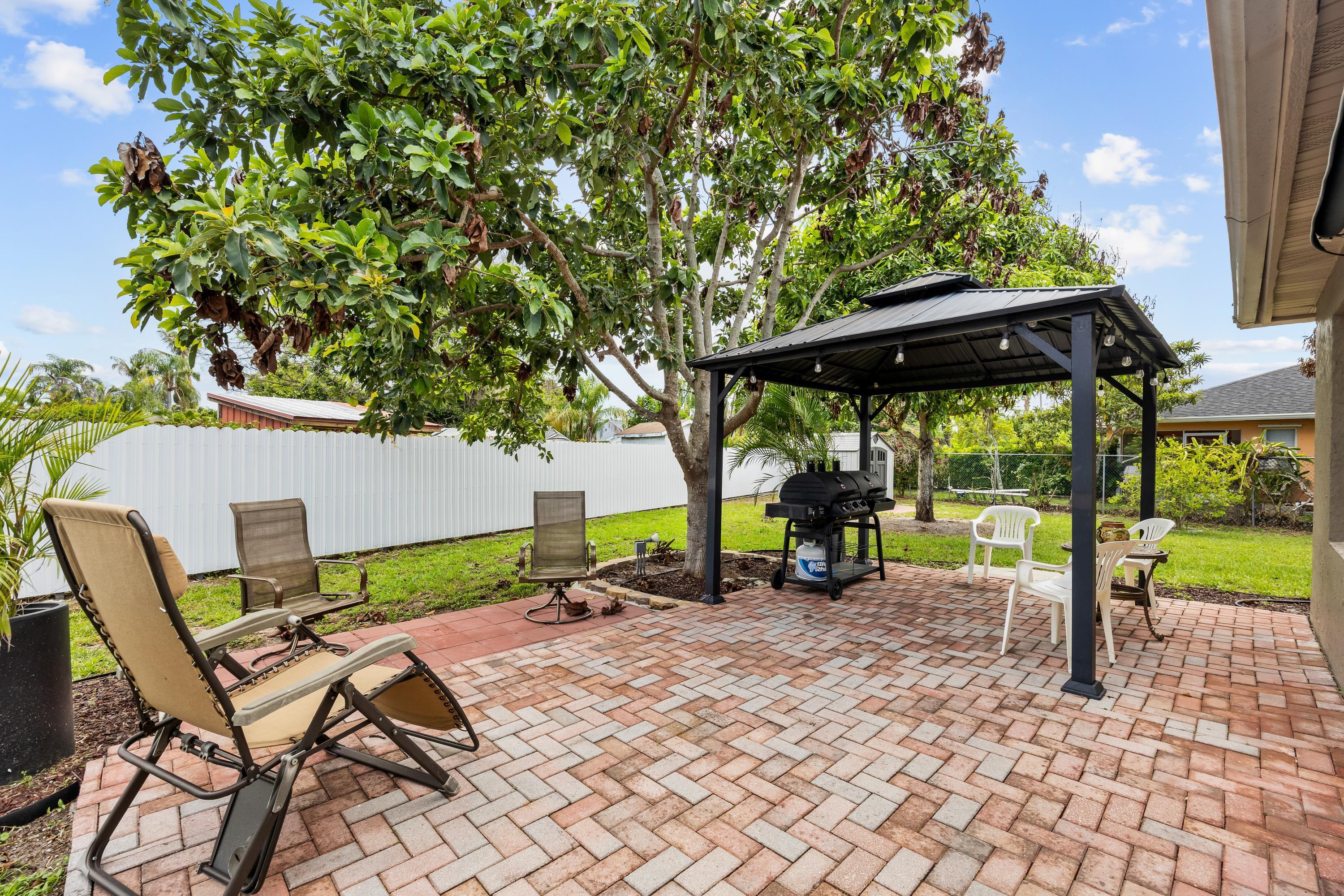PORT ST LUCIE SECTION 41 - Residential Lease