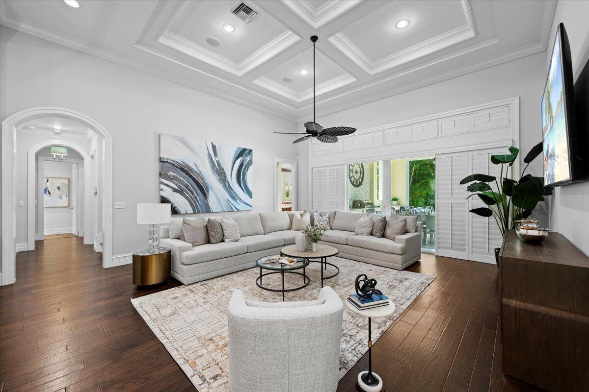 HORSESHOE ACRES WEST - Residential