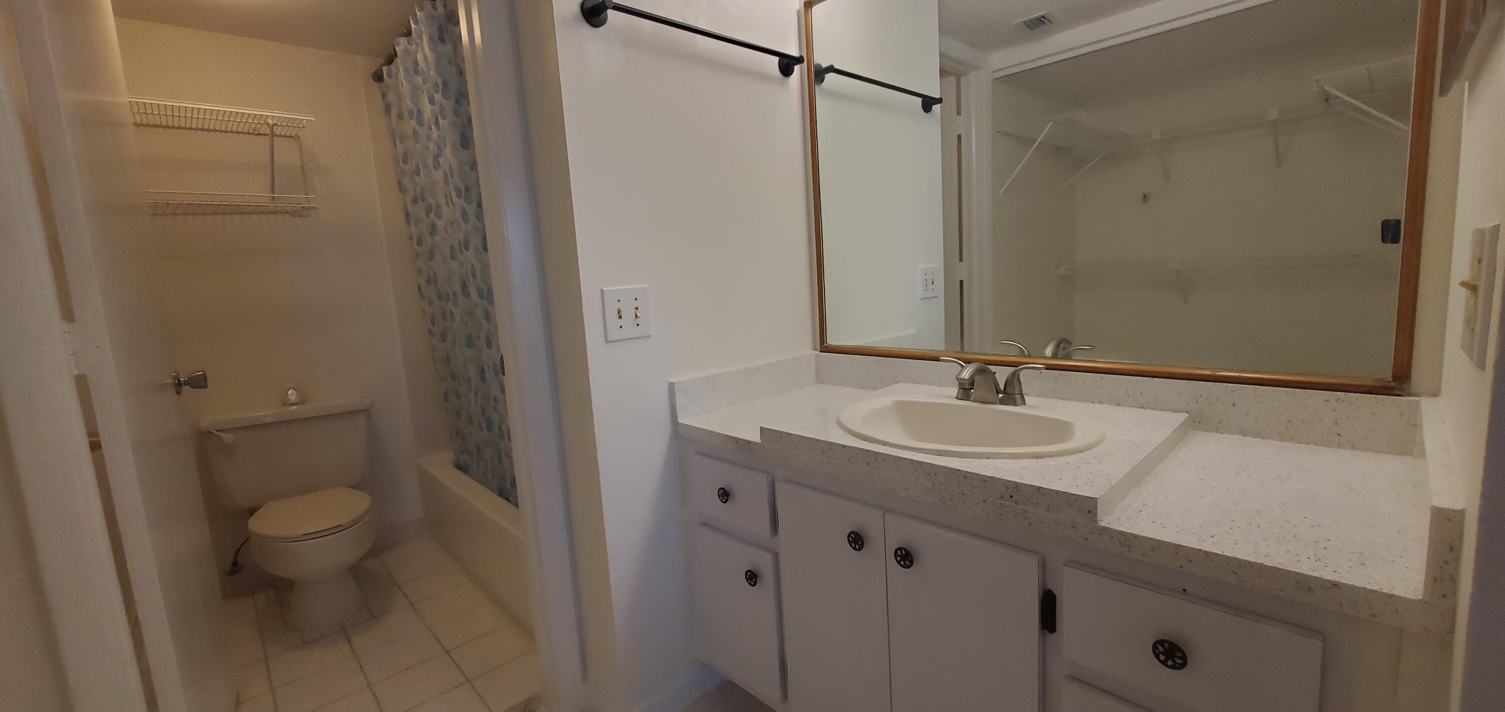 SHERWOOD SQUARE CONDOMINIUM - Residential