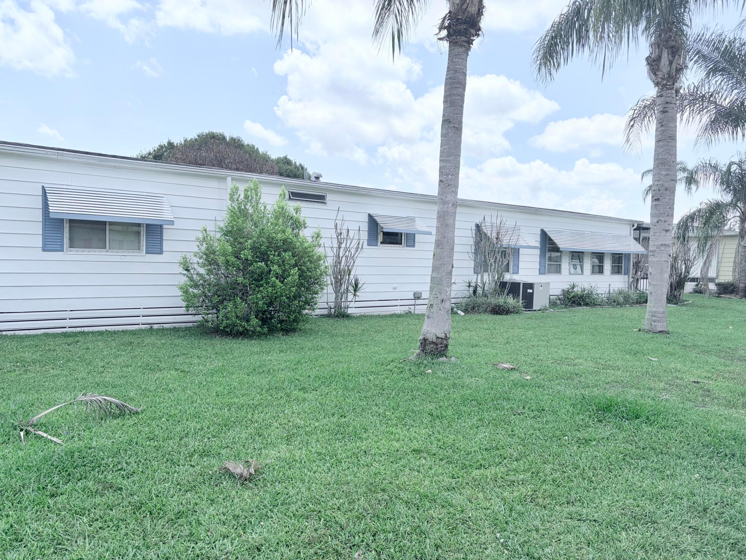 Spanish Lakes - Residential