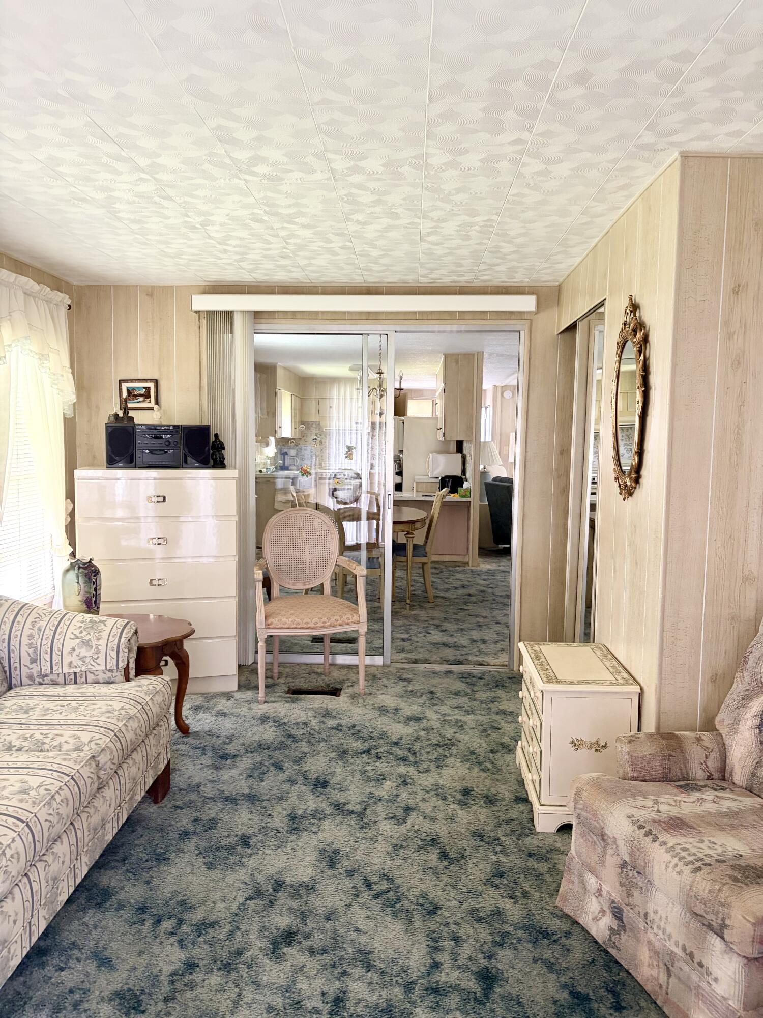 Spanish Lakes - Residential