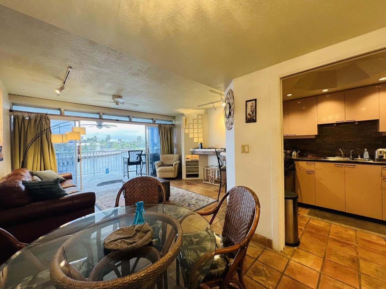 INTRACOASTAL CONDO - Residential Lease