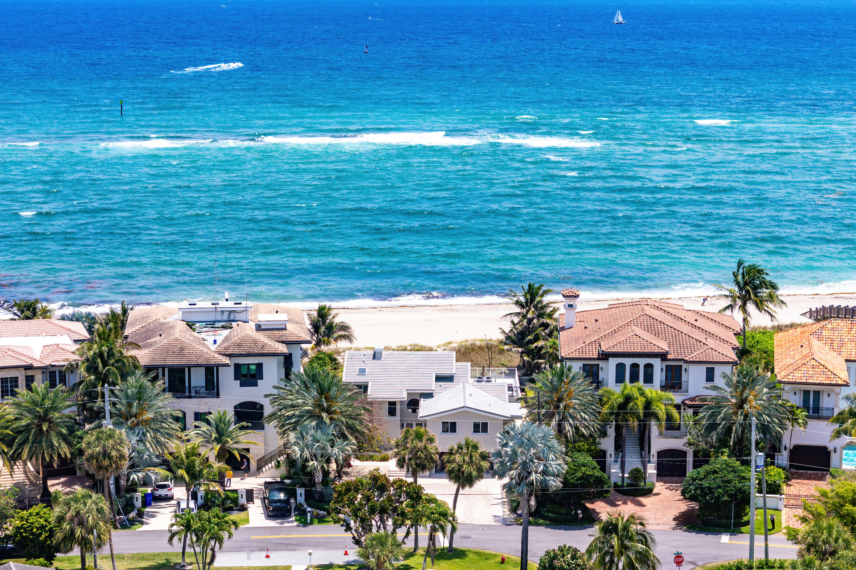 HILLSBORO SHORES - Residential