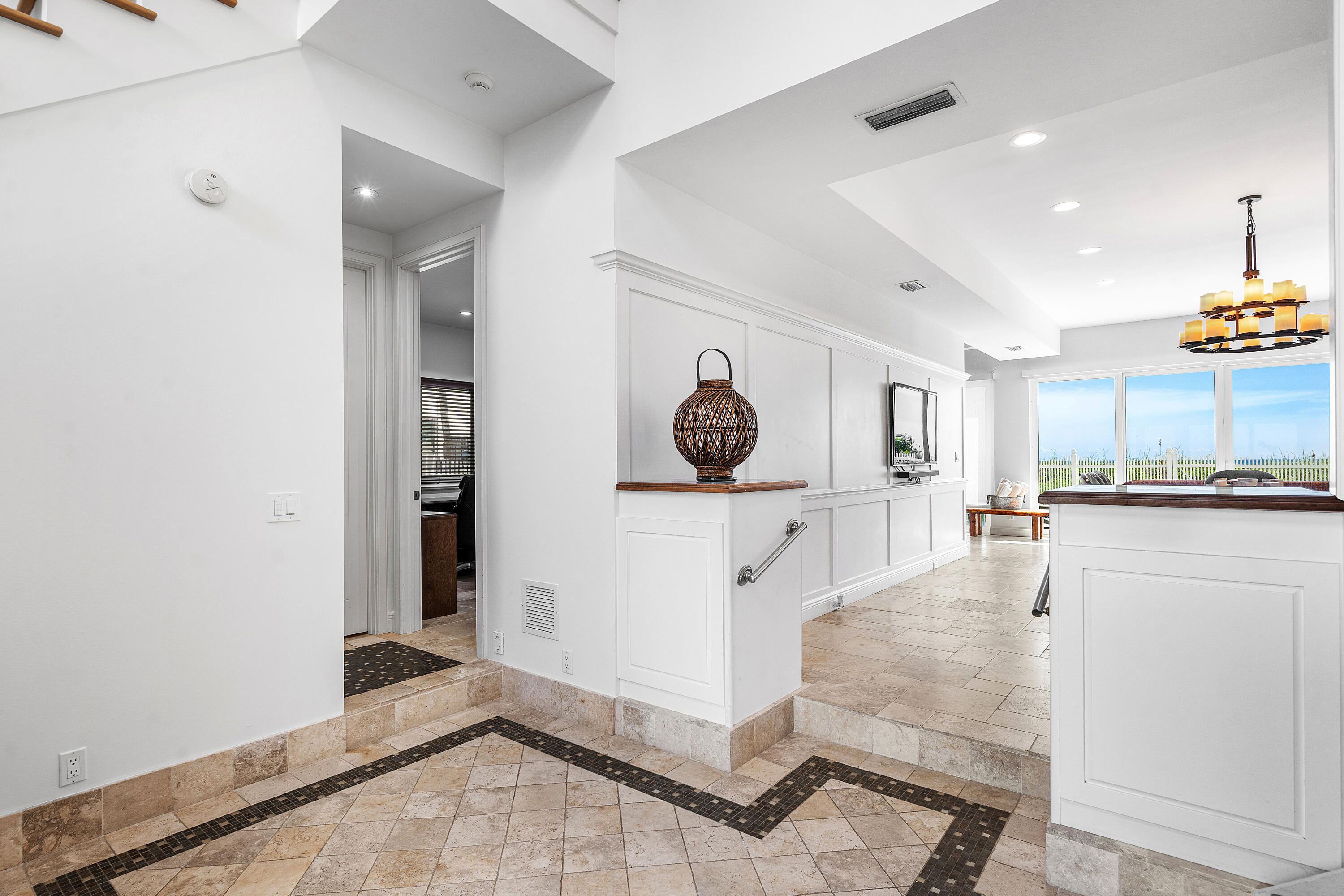 HILLSBORO SHORES - Residential