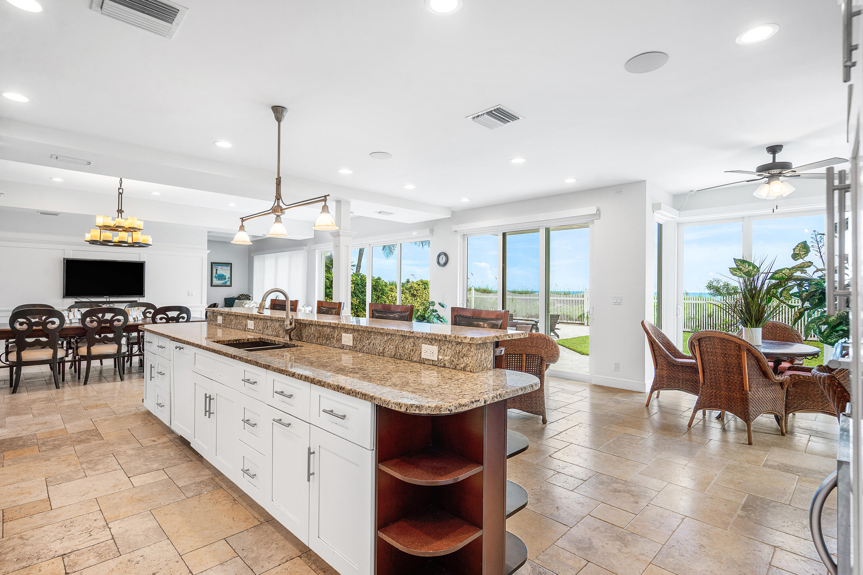HILLSBORO SHORES - Residential