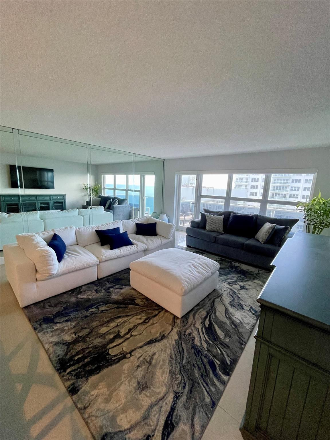 PLAYA DEL SOL CONDO - Residential