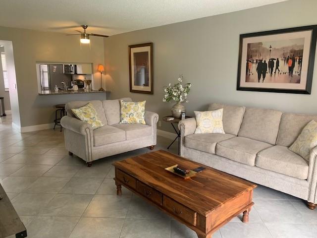 SUNRISE LAKES PHASE 4 - Residential
