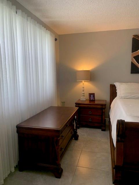 SUNRISE LAKES PHASE 4 - Residential