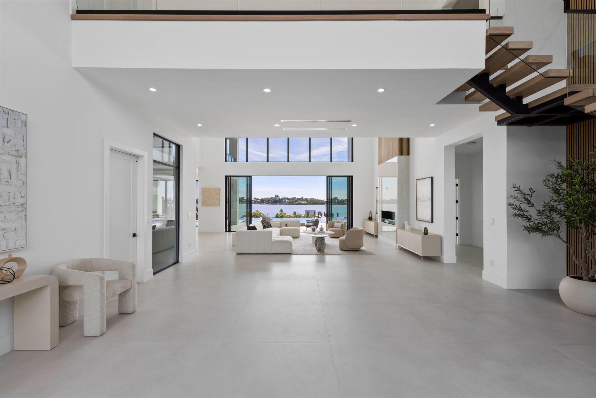 RIVERSIDE ON THE LOXAHATCHEE - Residential