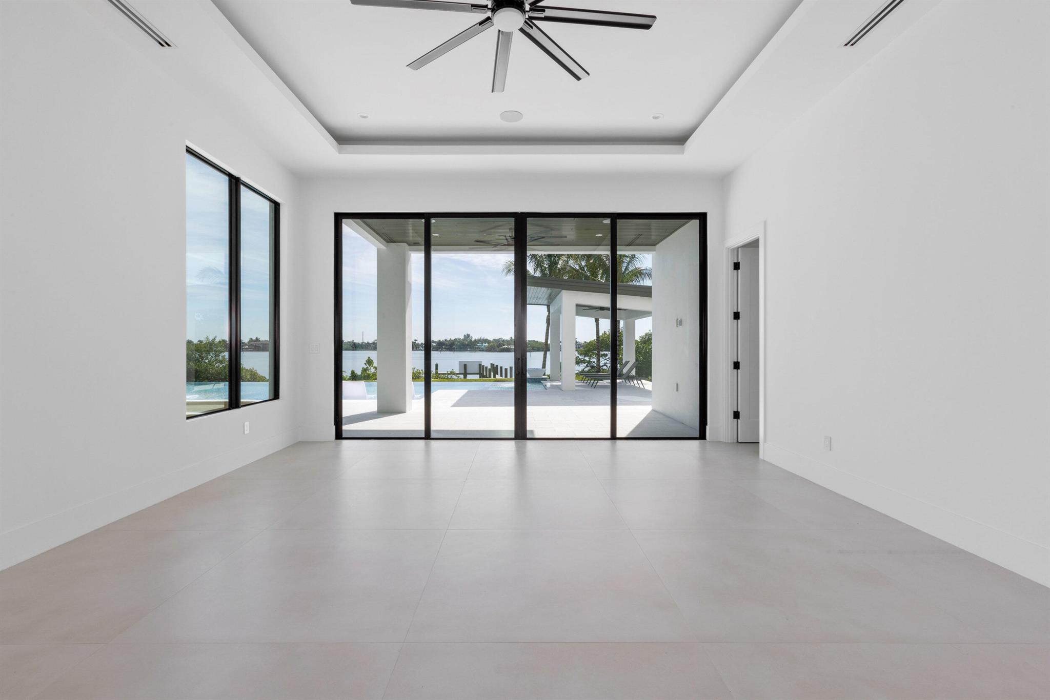 RIVERSIDE ON THE LOXAHATCHEE - Residential