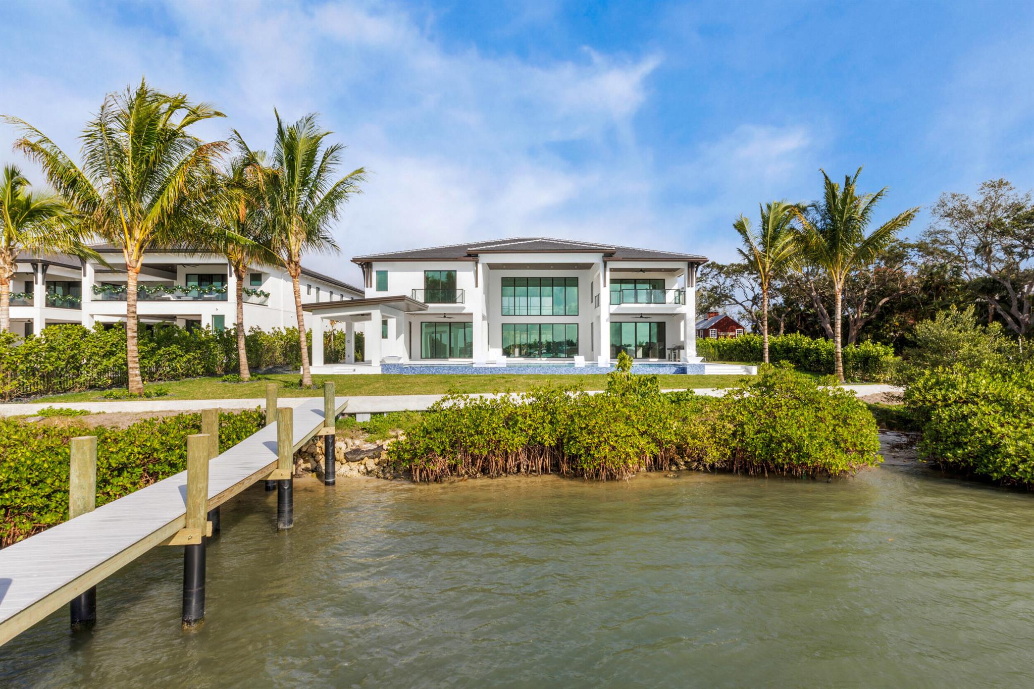 RIVERSIDE ON THE LOXAHATCHEE - Residential