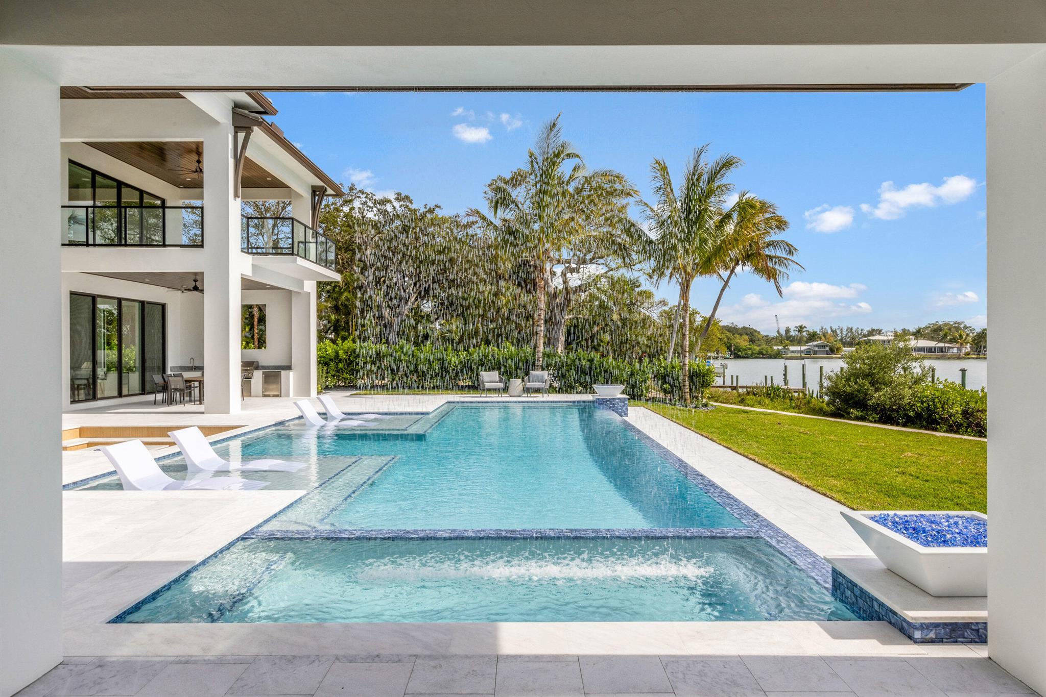 RIVERSIDE ON THE LOXAHATCHEE - Residential