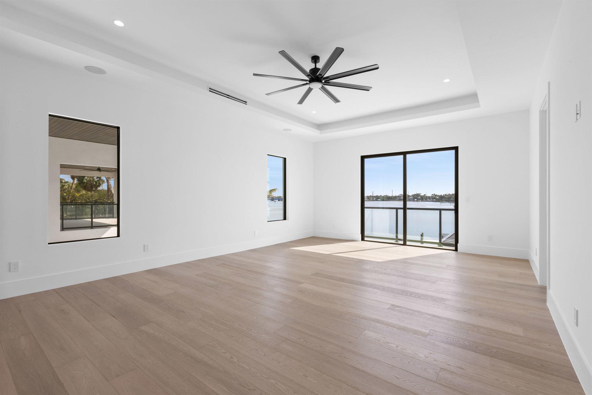 RIVERSIDE ON THE LOXAHATCHEE - Residential