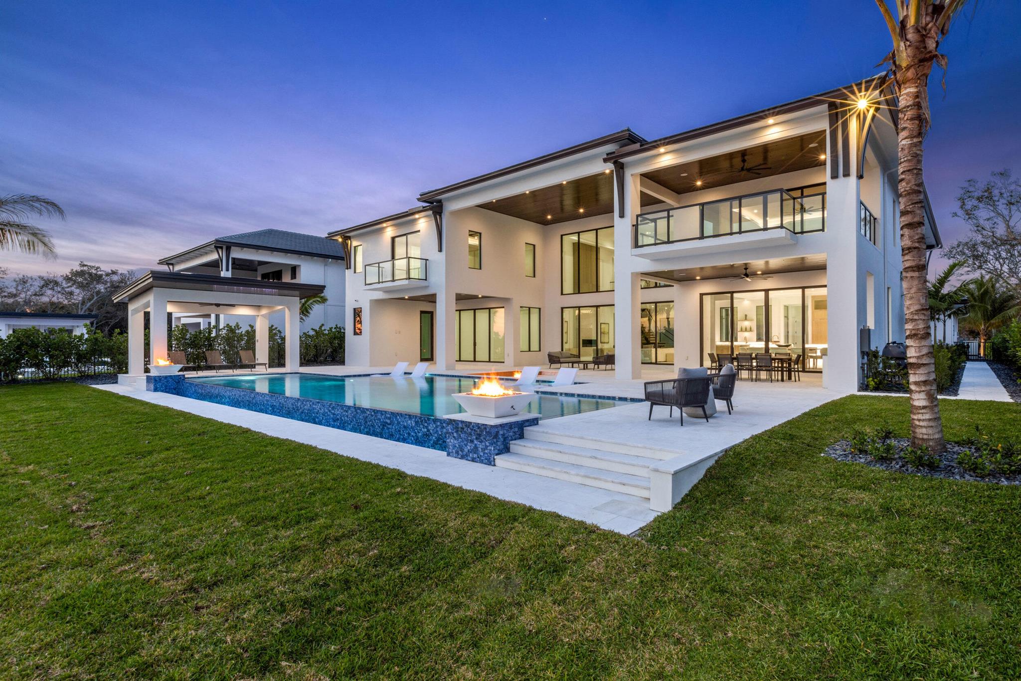 RIVERSIDE ON THE LOXAHATCHEE - Residential