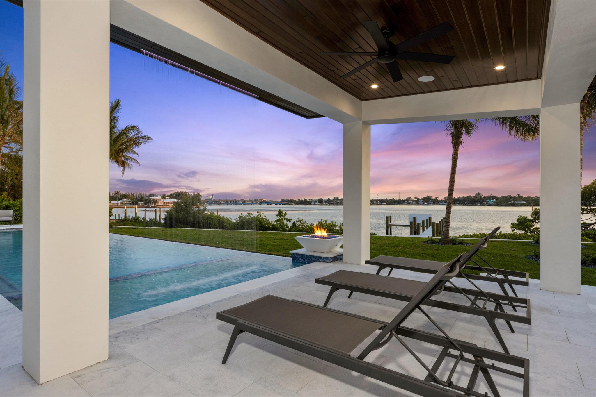 RIVERSIDE ON THE LOXAHATCHEE - Residential