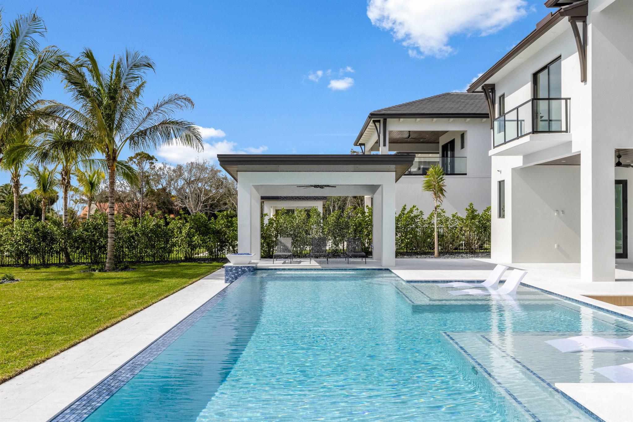 RIVERSIDE ON THE LOXAHATCHEE - Residential