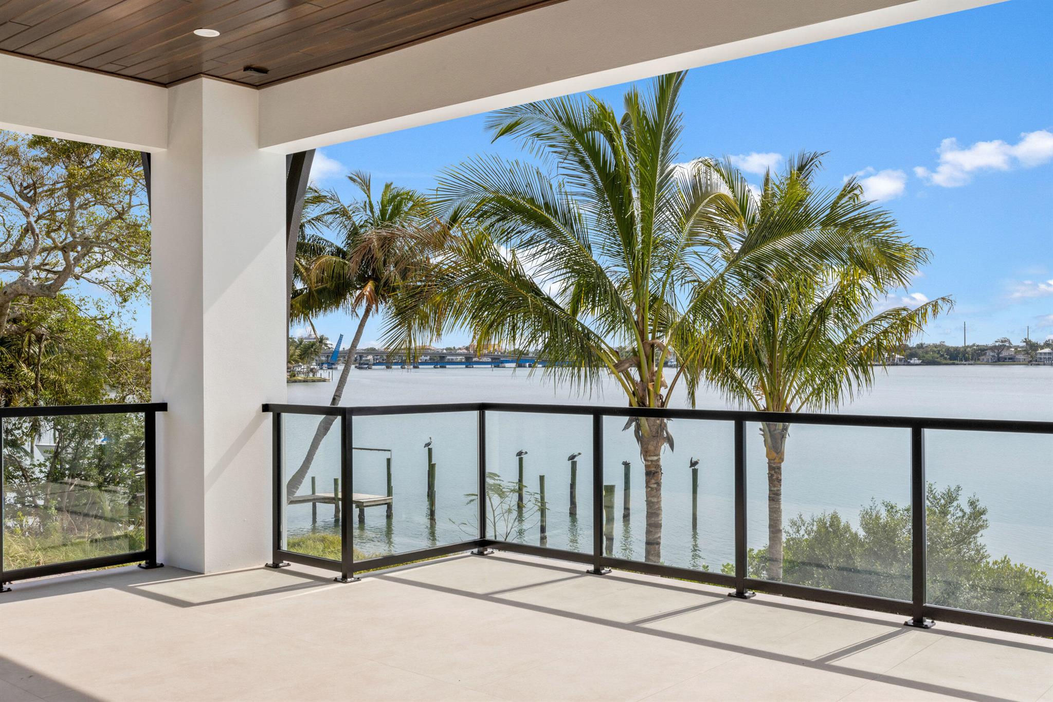 RIVERSIDE ON THE LOXAHATCHEE - Residential