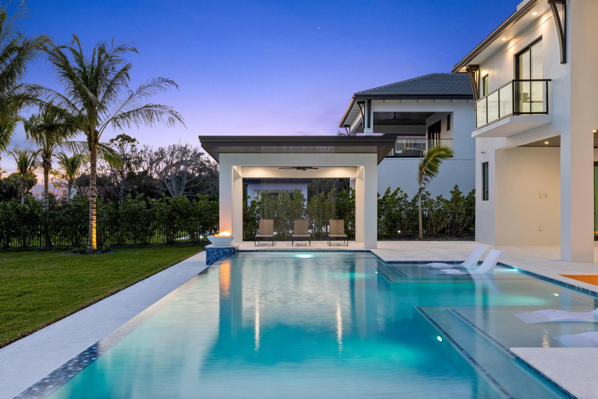 RIVERSIDE ON THE LOXAHATCHEE - Residential