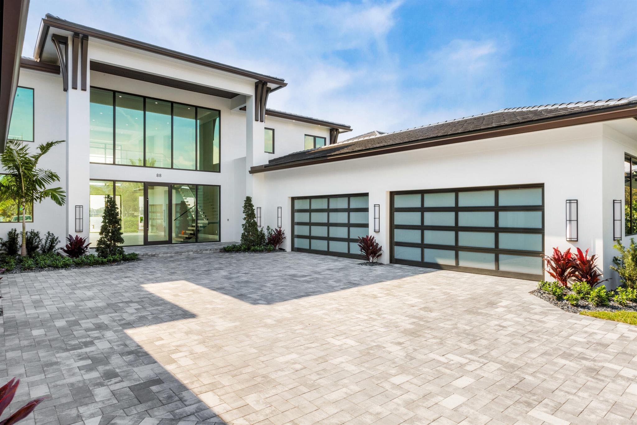 RIVERSIDE ON THE LOXAHATCHEE - Residential