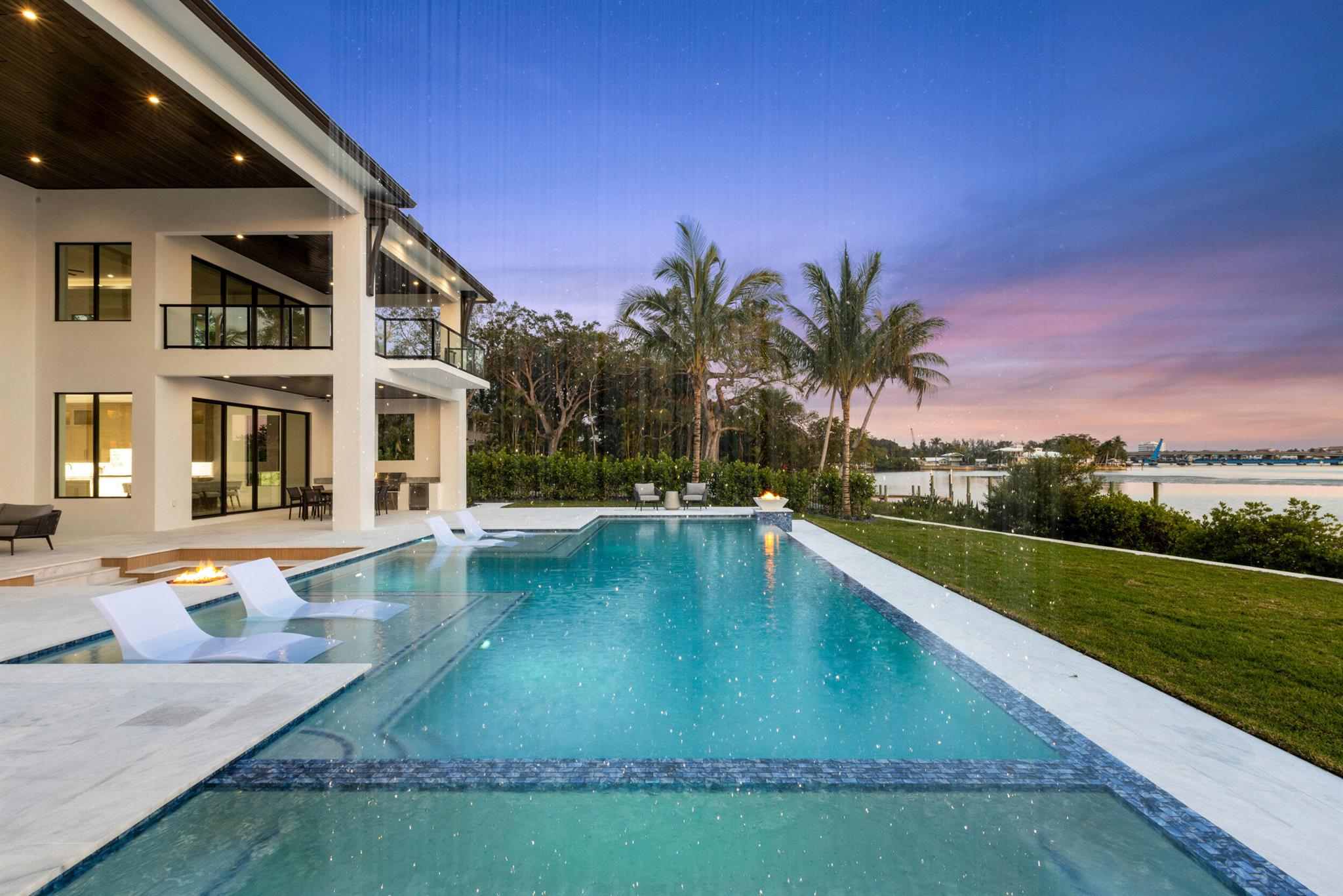 RIVERSIDE ON THE LOXAHATCHEE - Residential