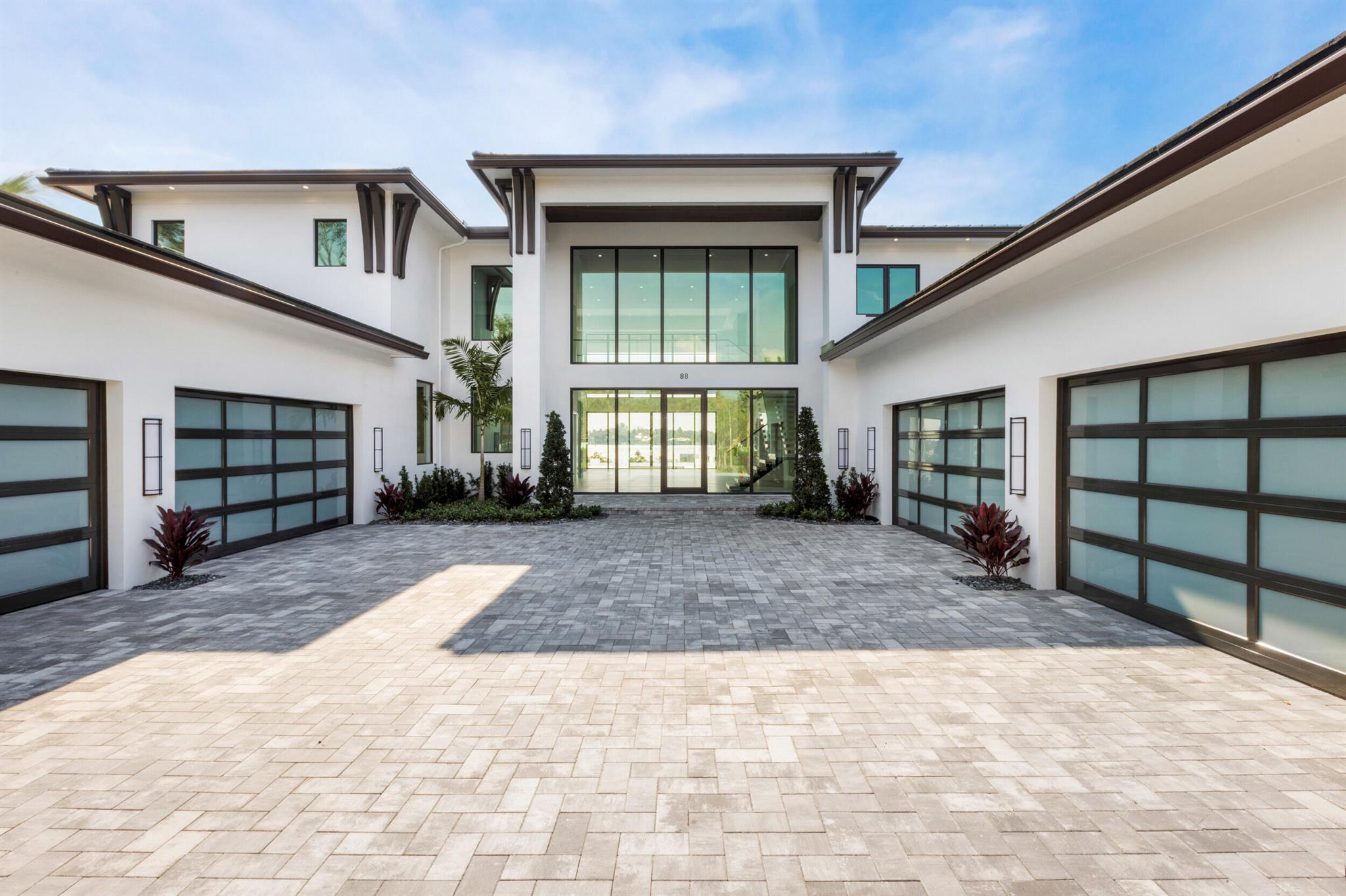 RIVERSIDE ON THE LOXAHATCHEE - Residential