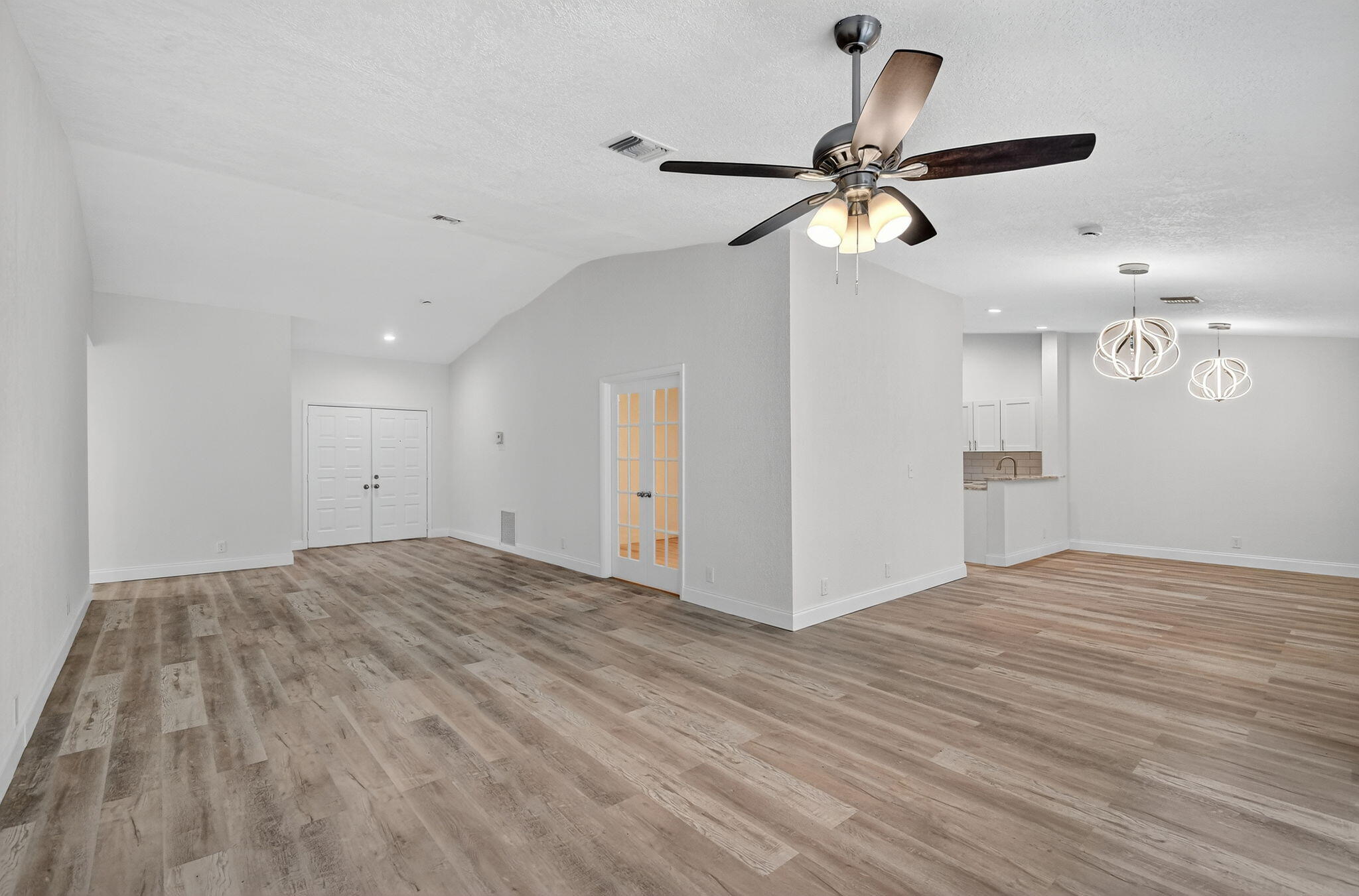 CYPRESS WOODS 2 - Residential