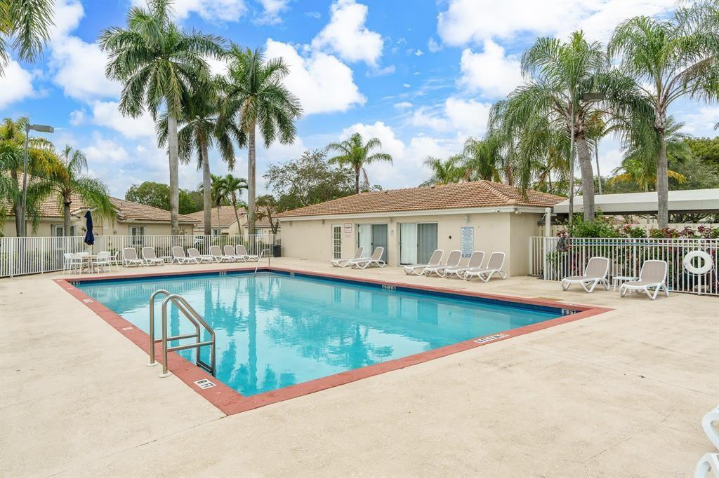 BANYAN OAKRIDGE COMMERCIAL PLAT - Residential