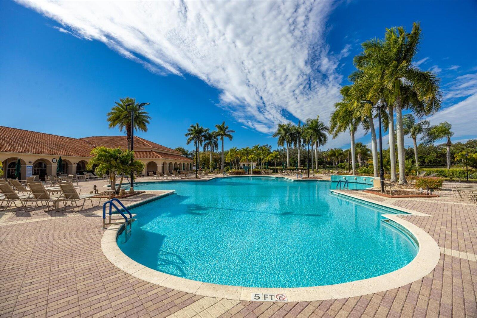 CASCADES AT ST LUCIE WEST PHASE 4 - Residential