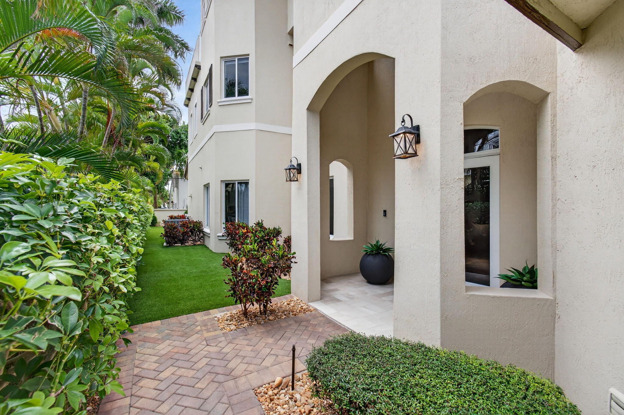 OCEAN VUE - Residential