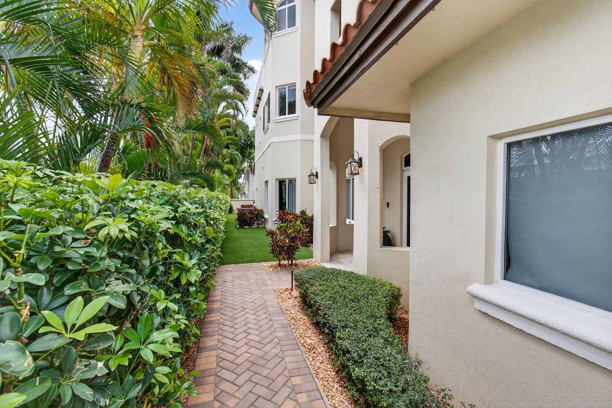 OCEAN VUE - Residential