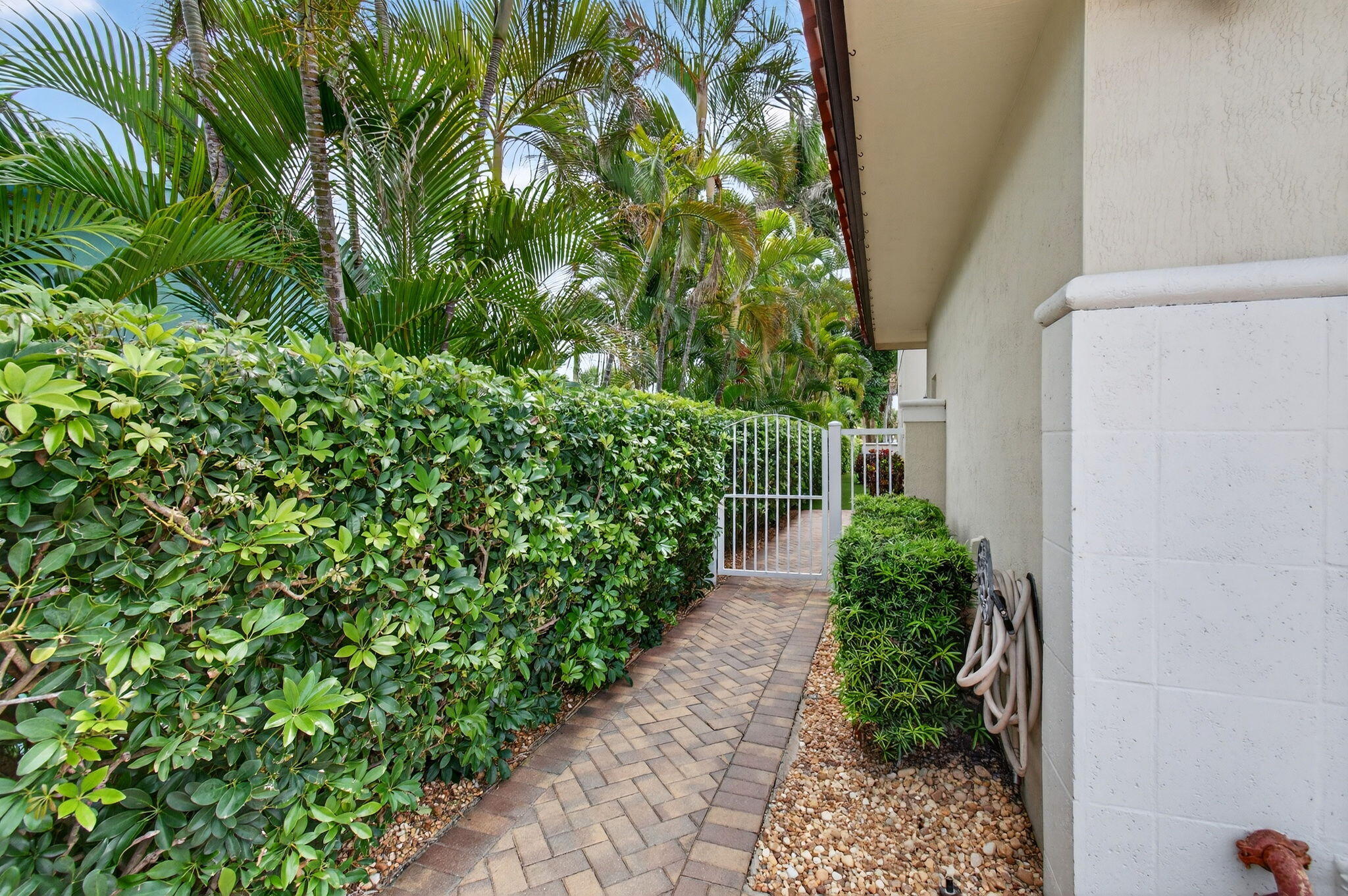 OCEAN VUE - Residential