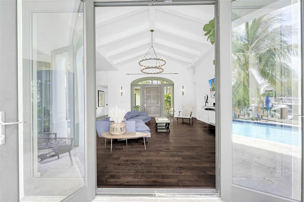 Located in the prestigious Las Olas Isles.  This beautiful home is expertly blended with a Classic yet modern style. Boasting 4 bedrooms, 3 full baths, top of the line appliances, open floor plan, vaulted ceilings, fabulous indoor/ outdoor entertaining, 85 Linear feet of dockage, ocean access, beautiful landscaping, NO HOA and much more.Just minutes away and walking distance from Beaches, shops and dining!Please message me directly for showings.