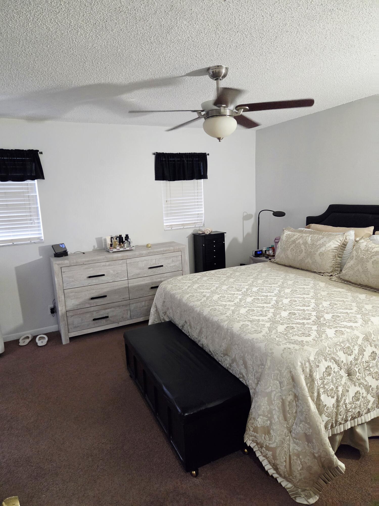 RIVERSIDE ESTATES CONDO - Residential Lease