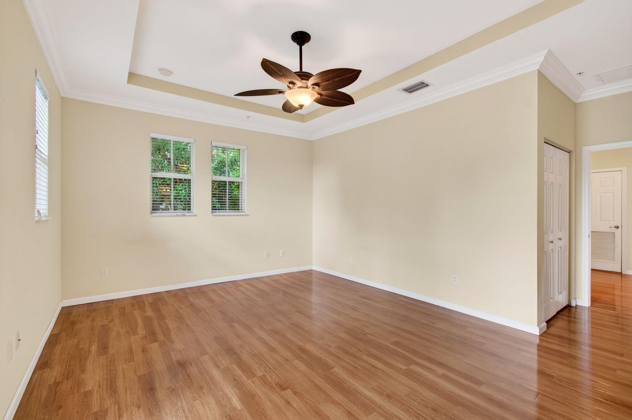 PALOMA LAKES CONDOMINIUM NO 1 - Residential