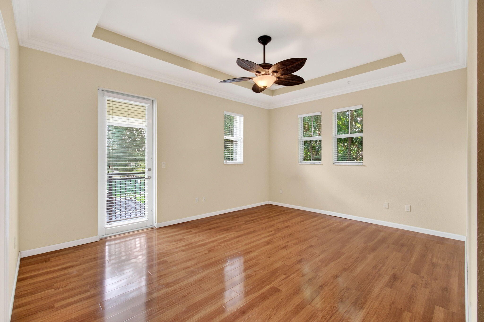 PALOMA LAKES CONDOMINIUM NO 1 - Residential