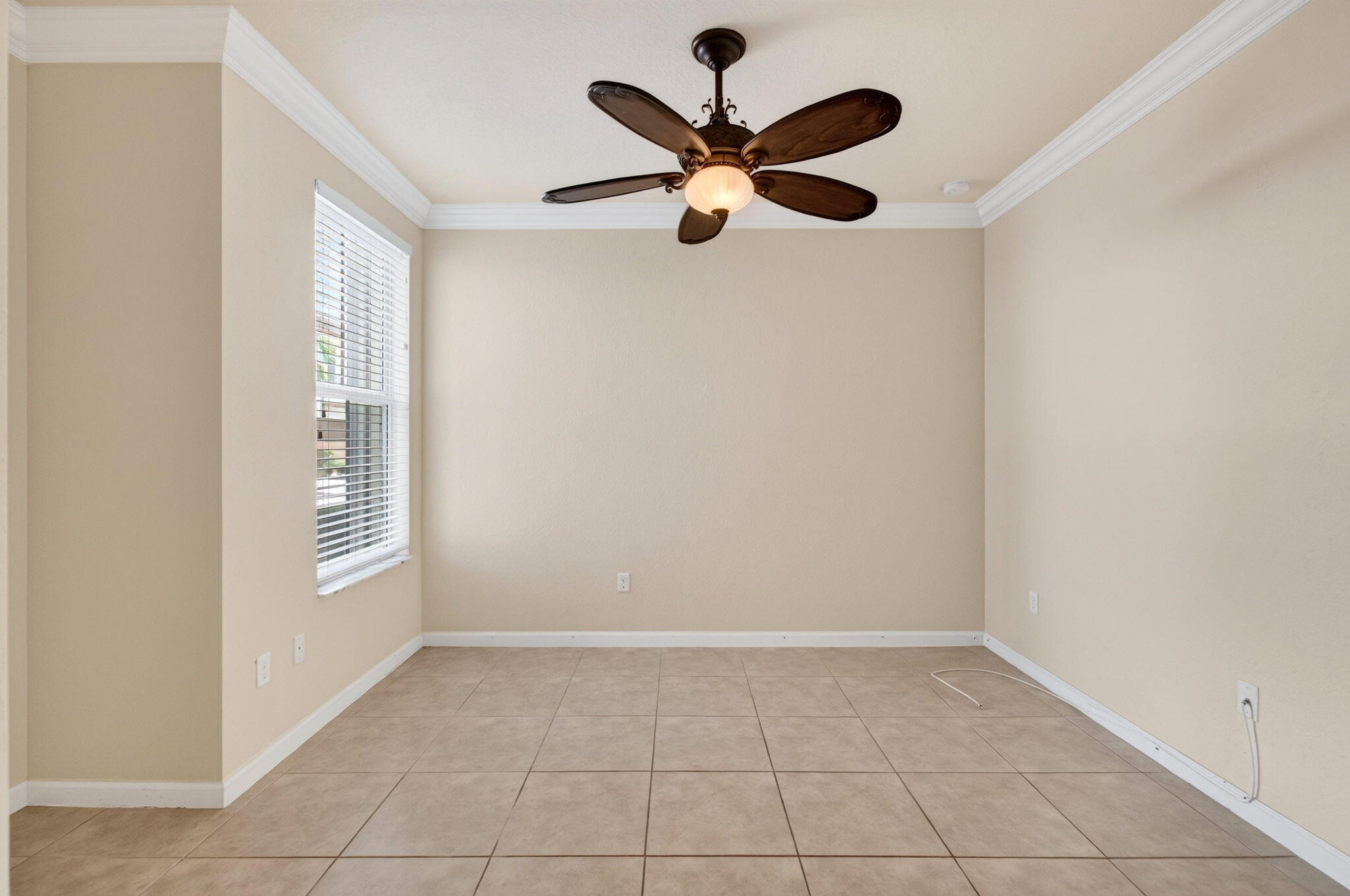 PALOMA LAKES CONDOMINIUM NO 1 - Residential