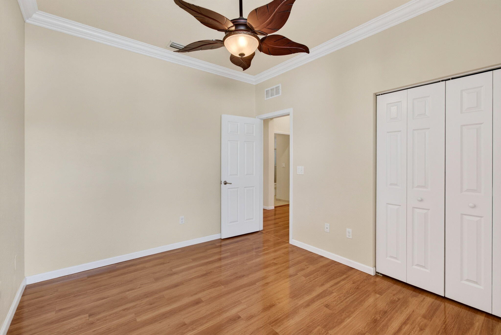 PALOMA LAKES CONDOMINIUM NO 1 - Residential