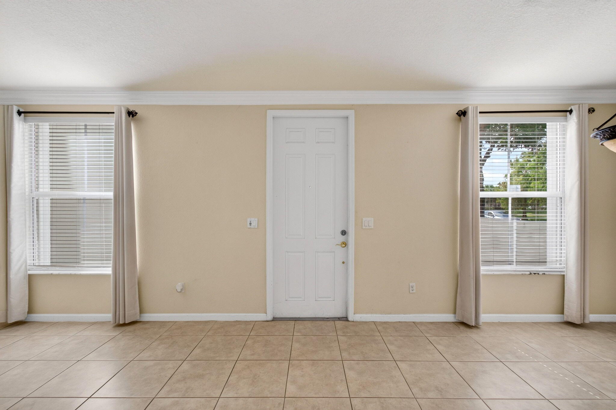 PALOMA LAKES CONDOMINIUM NO 1 - Residential