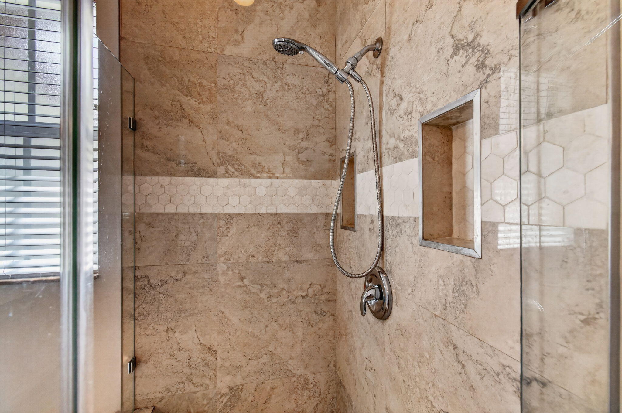 PALOMA LAKES CONDOMINIUM NO 1 - Residential