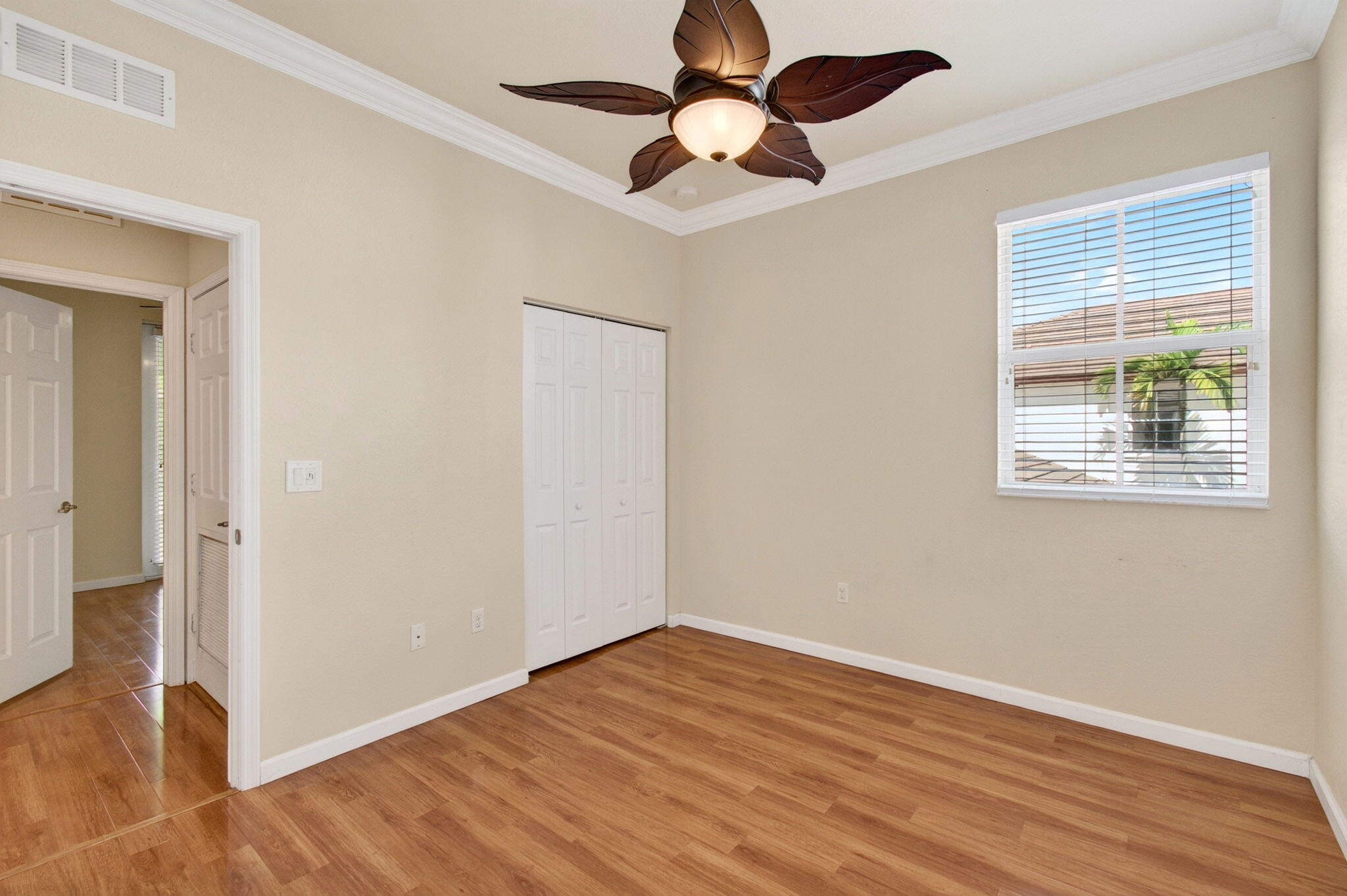 PALOMA LAKES CONDOMINIUM NO 1 - Residential