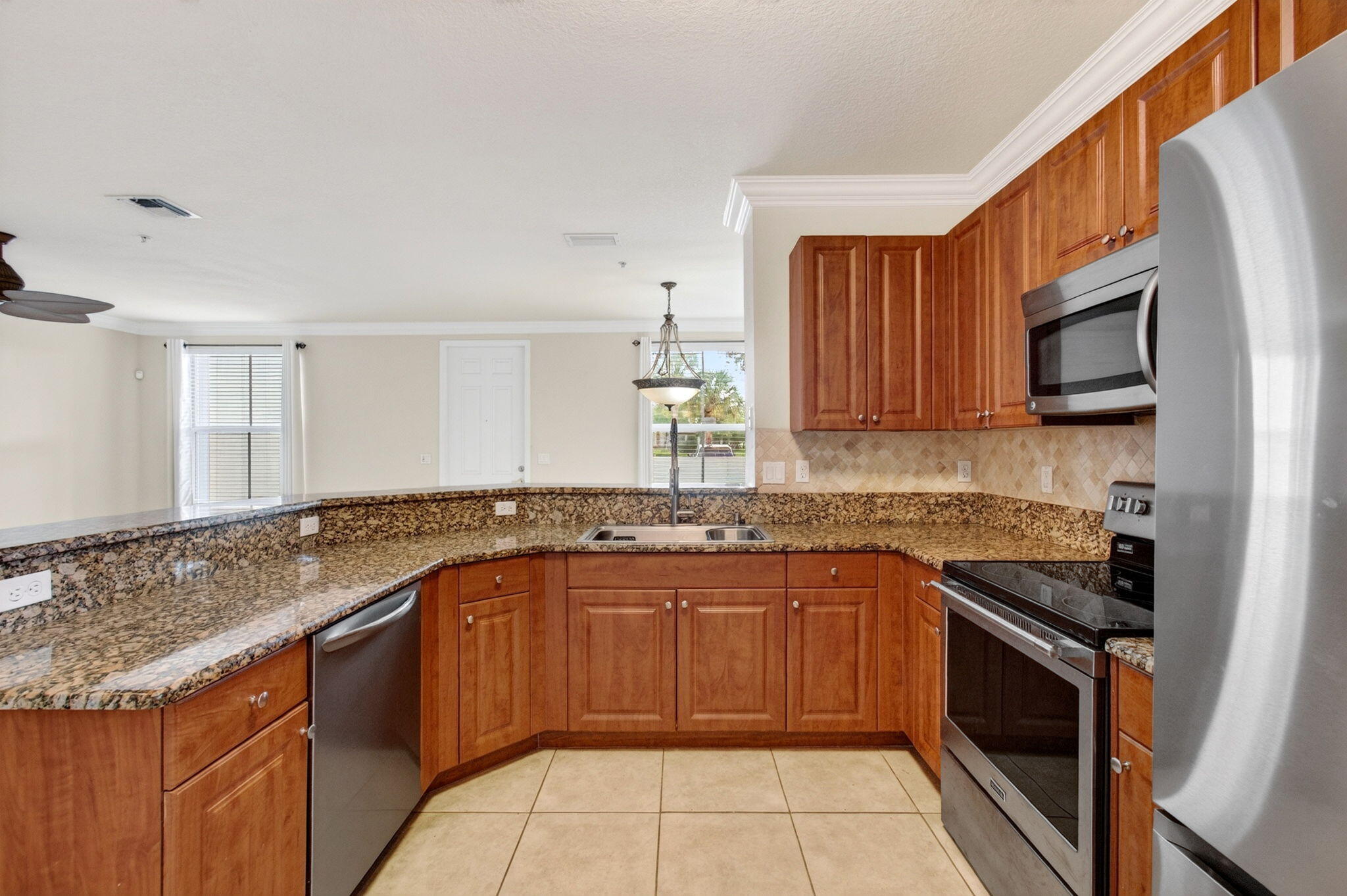 PALOMA LAKES CONDOMINIUM NO 1 - Residential