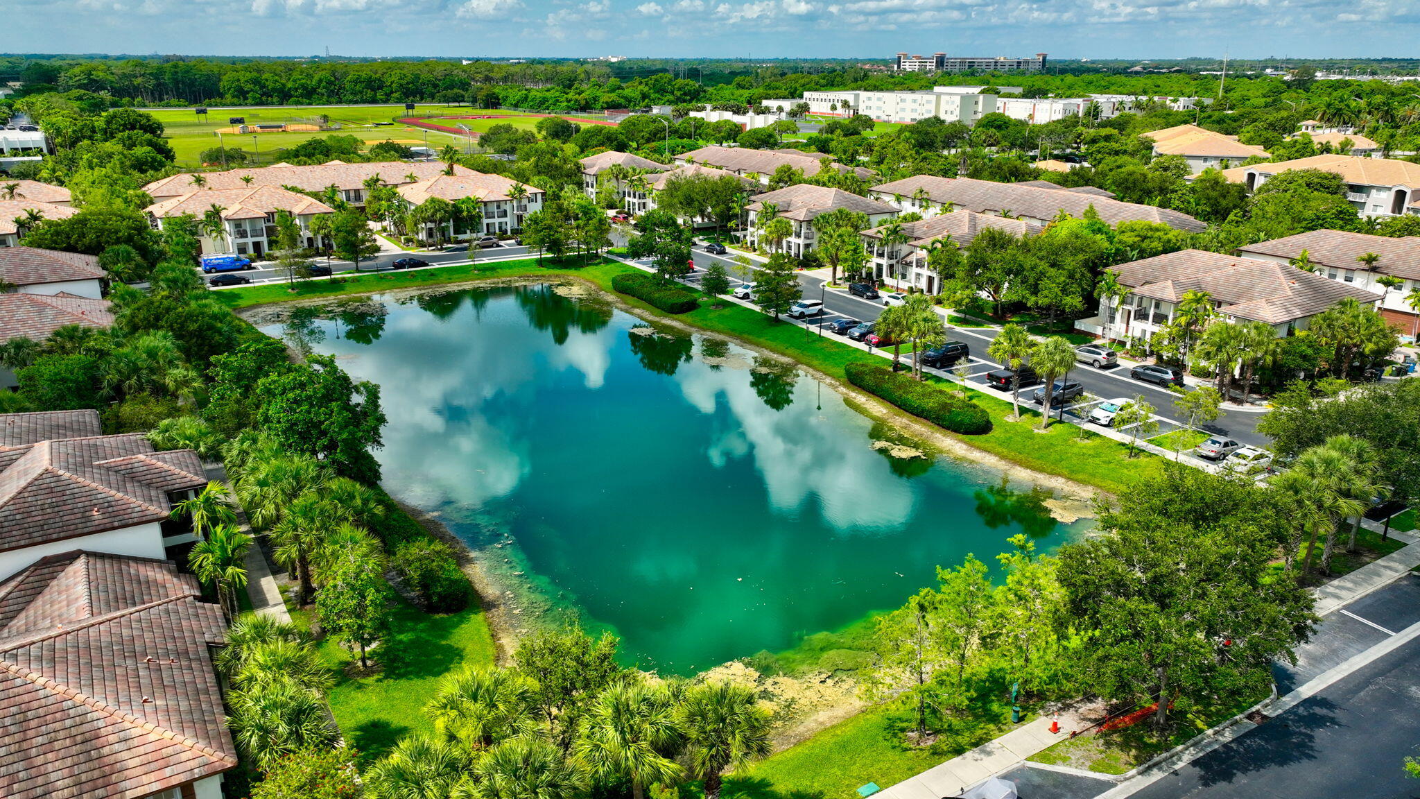 PALOMA LAKES CONDOMINIUM NO 1 - Residential