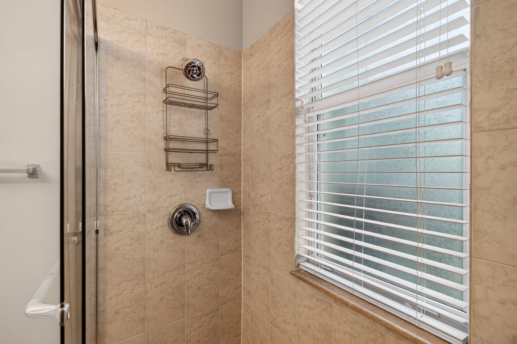 PALOMA LAKES CONDOMINIUM NO 1 - Residential