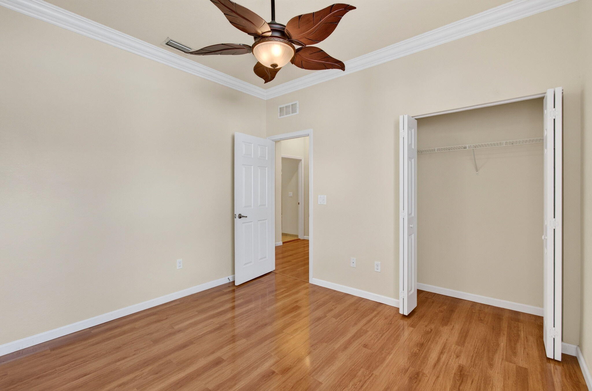 PALOMA LAKES CONDOMINIUM NO 1 - Residential