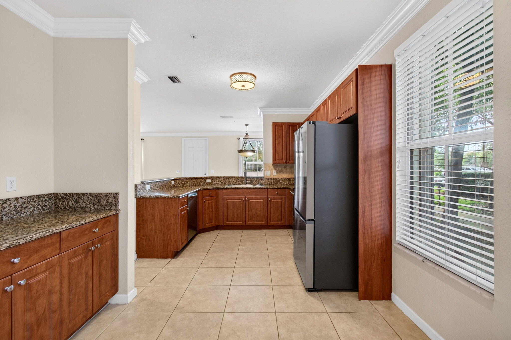 PALOMA LAKES CONDOMINIUM NO 1 - Residential