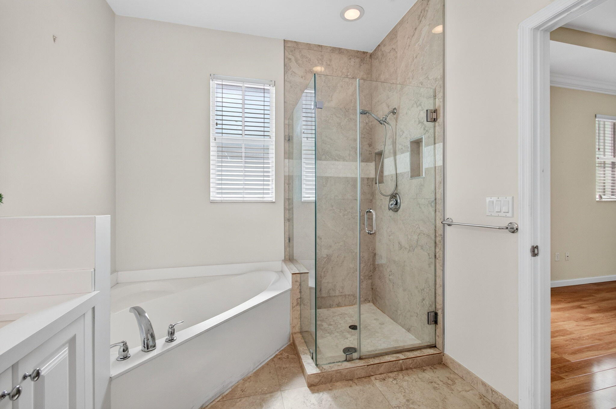 PALOMA LAKES CONDOMINIUM NO 1 - Residential