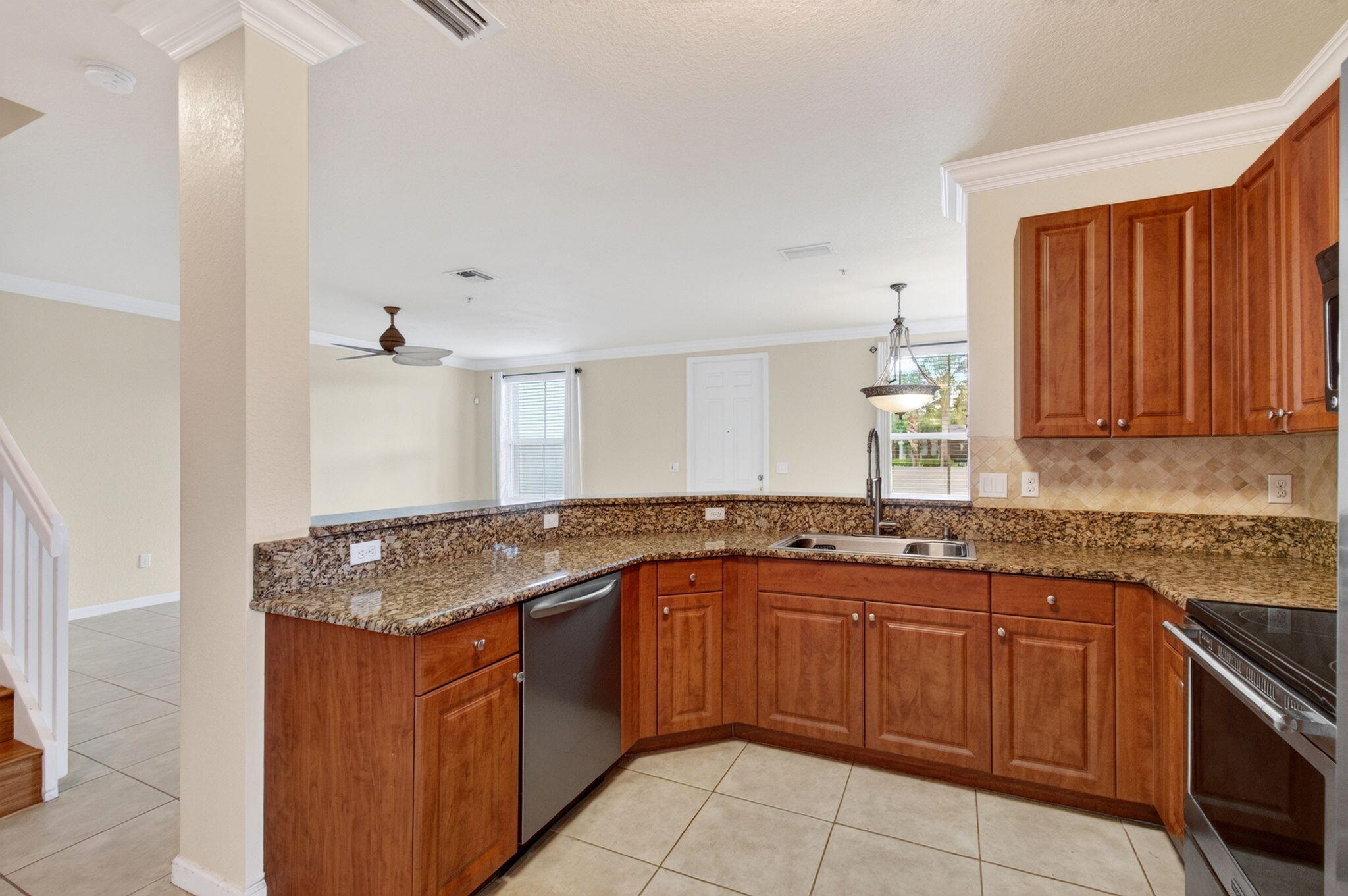 PALOMA LAKES CONDOMINIUM NO 1 - Residential