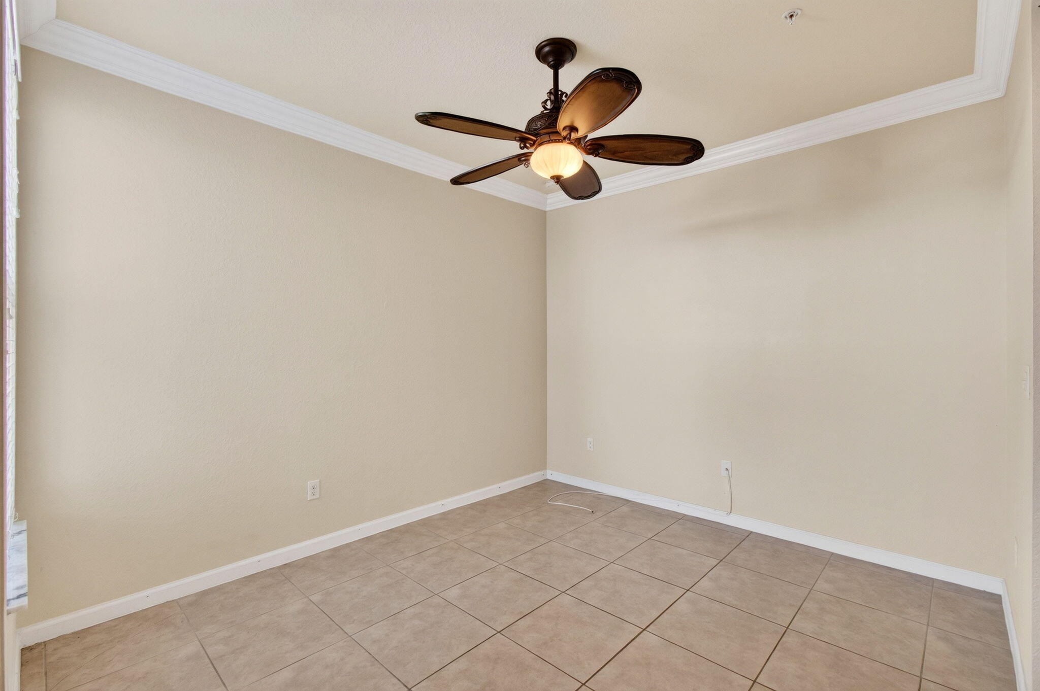 PALOMA LAKES CONDOMINIUM NO 1 - Residential