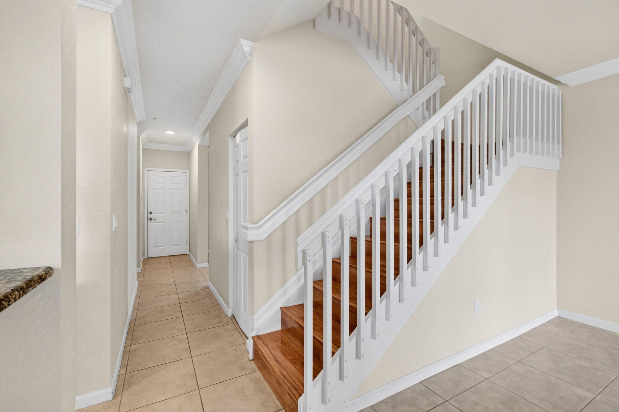 PALOMA LAKES CONDOMINIUM NO 1 - Residential